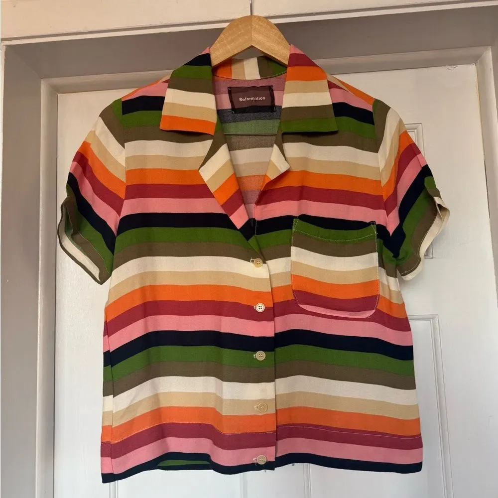Reformation Striped Set size small top 100% linen, size 4 pants viscose